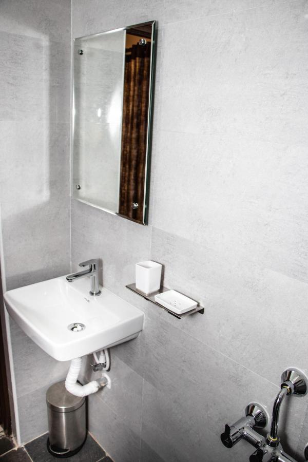 Hotel Mount View Comforts Tirupati Exterior foto