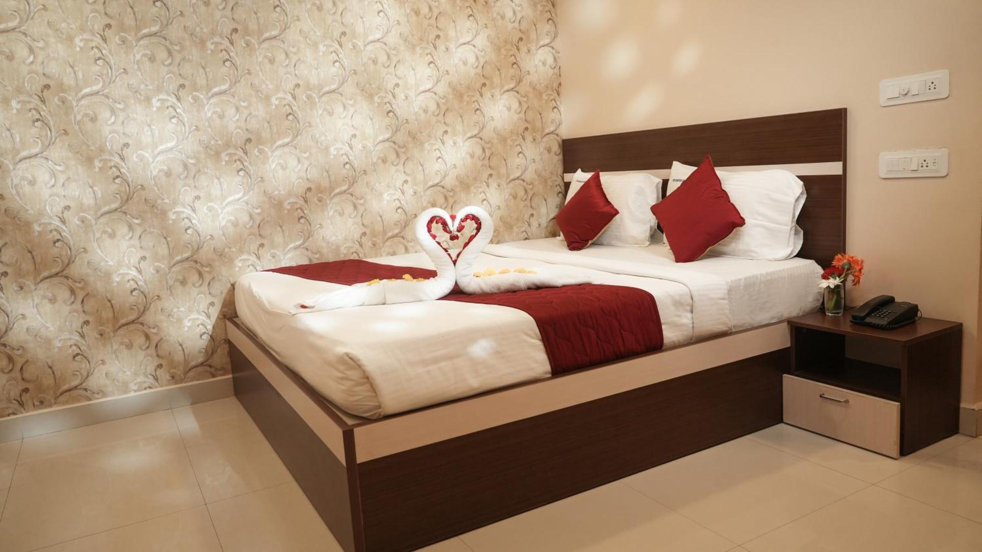 Hotel Mount View Comforts Tirupati Exterior foto