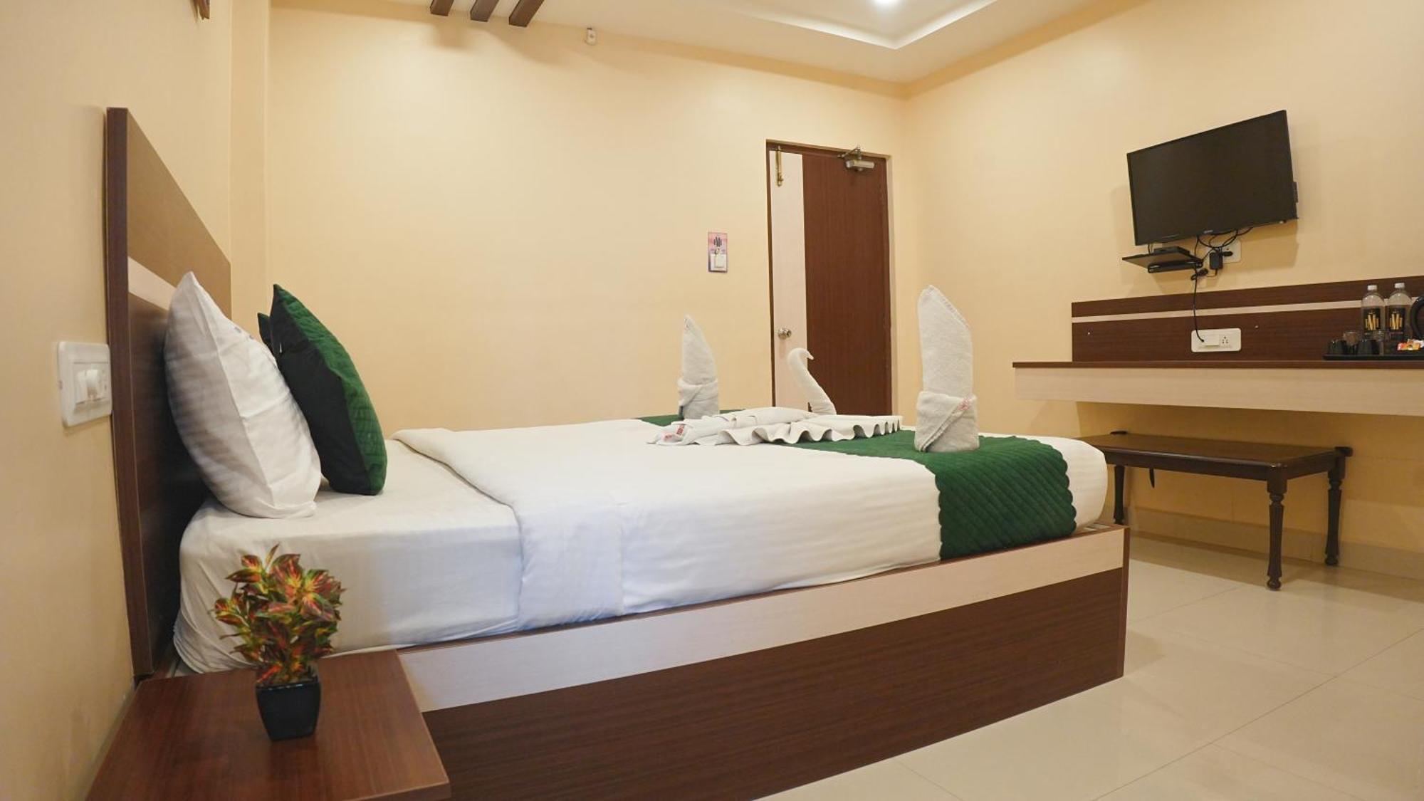 Hotel Mount View Comforts Tirupati Exterior foto
